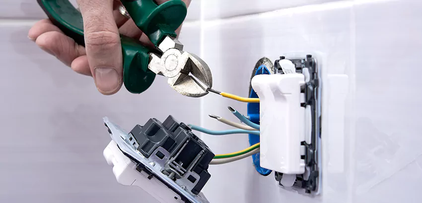 Outlet and Switch Repair Services in Smyrna